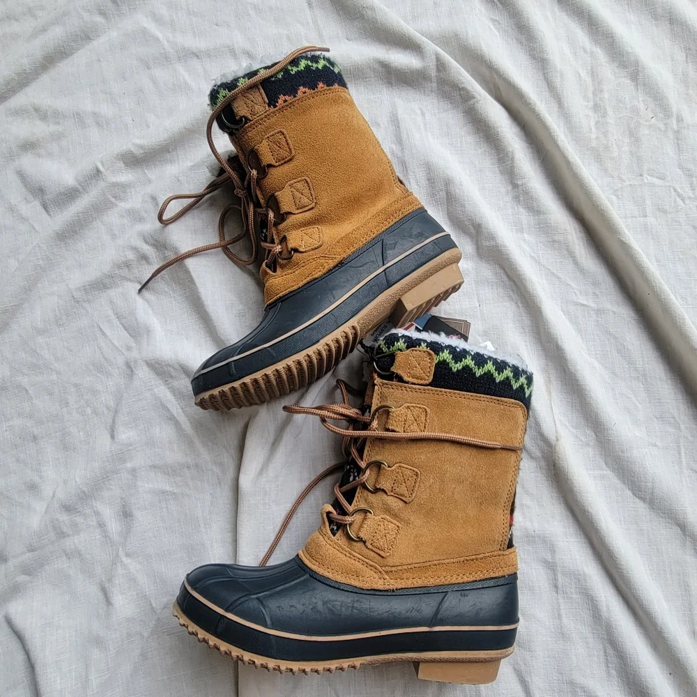KHOMBU Vail fairisle trim Faux Fur Lined Snow Skiing Winter Duck Boots nwt 6